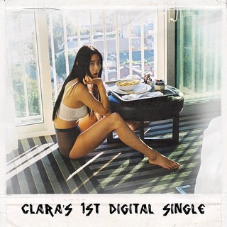 Clara Lee feet photo 9