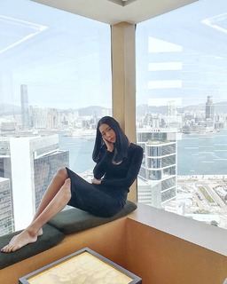 Clara Lee feet photo 14
