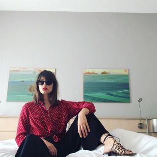 Clara Luciani feet photo 13