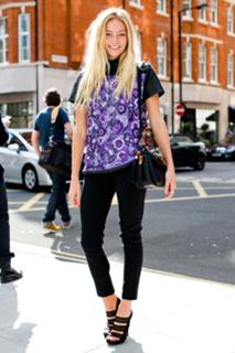Clara Paget feet photo 14