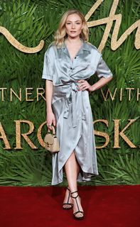 Clara Paget feet photo 8