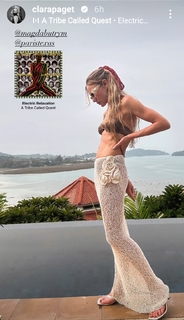 Clara Paget feet photo 10