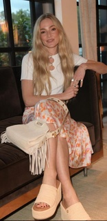 Clara Paget feet photo 5