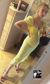 Clara Paget feet photo 14