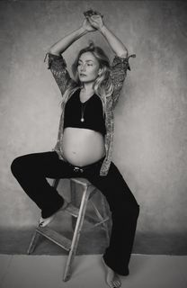 Clara Paget feet photo 7