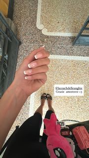 Clara Soccini feet photo thumbnail