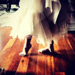 Clare Bowen feet photo 13