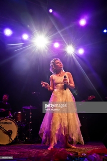 Clare Bowen feet photo 16