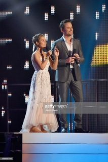 Clare Bowen feet photo 6