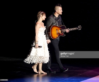 Clare Bowen feet photo 1
