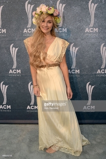Clare Bowen feet photo 11