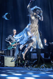 Clare Bowen feet photo 5