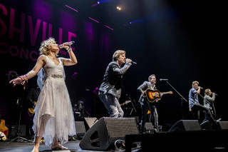 Clare Bowen feet photo 13