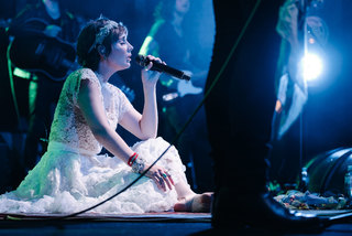 Clare Bowen feet photo 16