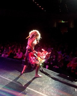 Clare Bowen feet photo 20