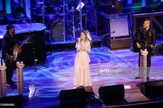 Clare Bowen feet photo 18