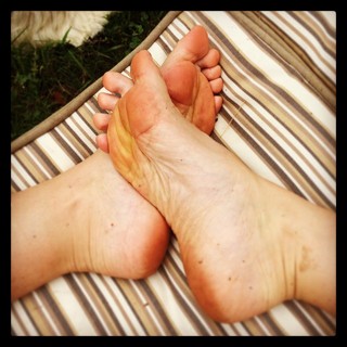 Clare Bowen feet photo 6