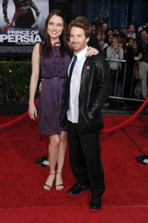 Clare Grant feet photo 3