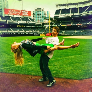 Clare Grant feet photo 10