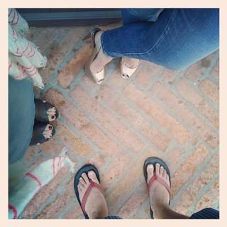 Clare Kramer feet photo 5