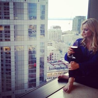 Clare Kramer feet photo 17