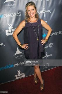 Clare Kramer feet photo 9