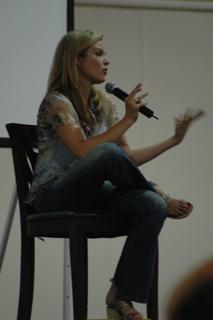 Clare Kramer feet photo 20