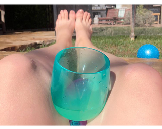 Clare Kramer feet photo 10