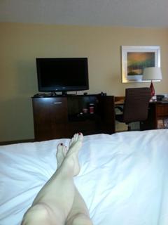 Clare Kramer feet photo 12