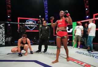 Claressa Shields feet photo 20
