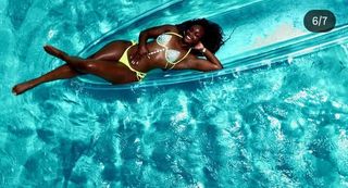 Claressa Shields feet photo 9