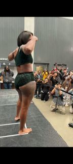 Claressa Shields feet photo 2