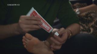 Claudelle Deckert feet photo thumbnail