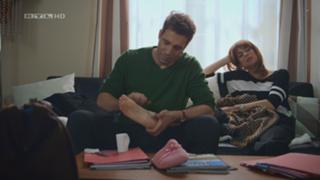 Claudelle Deckert feet photo thumbnail