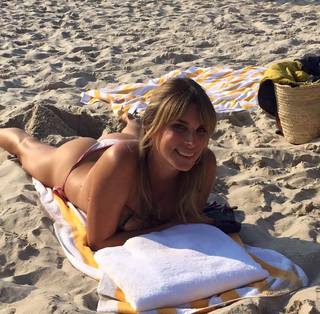 Claudelle Deckert feet photo thumbnail