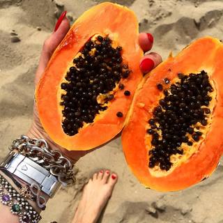 Claudelle Deckert feet photo thumbnail