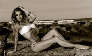 Claudia Albertario feet photo 15