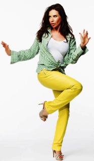 Claudia Alencar feet photo 9