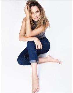 Claudia Bahamon feet photo 13