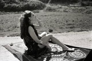Claudia Cardinale feet photo thumbnail