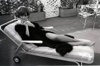 Claudia Cardinale feet photo thumbnail