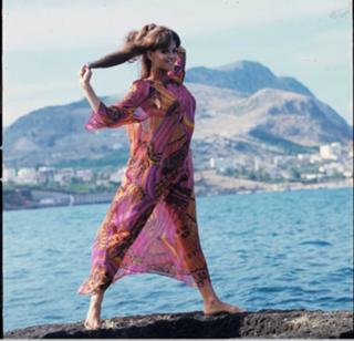 Claudia Cardinale feet photo thumbnail