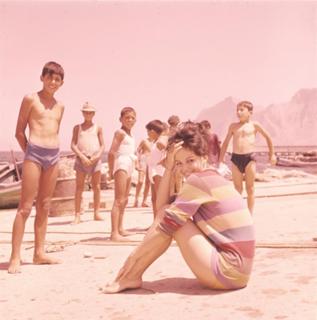 Claudia Cardinale feet photo thumbnail