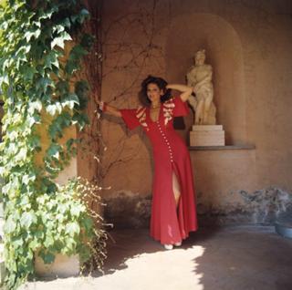 Claudia Cardinale feet photo thumbnail