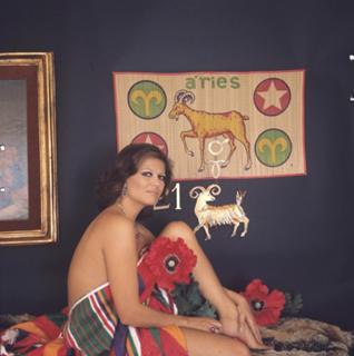 Claudia Cardinale feet photo thumbnail