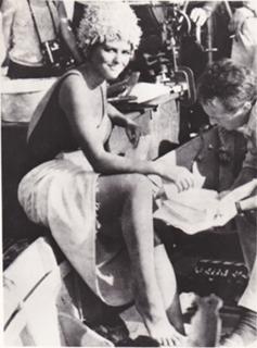 Claudia Cardinale feet photo thumbnail