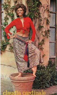 Claudia Cardinale feet photo thumbnail