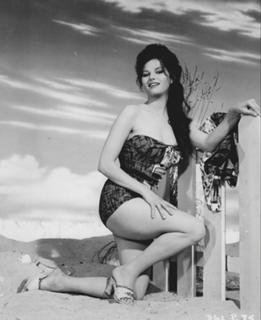 Claudia Cardinale feet photo thumbnail