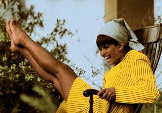 Claudia Cardinale feet photo thumbnail