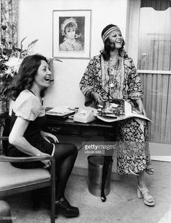 Claudia Cardinale feet photo thumbnail